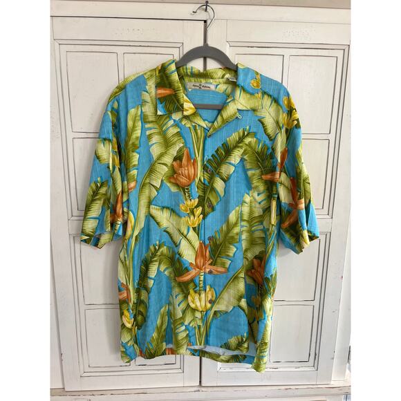 Tommy Bahama size large silk Hawaiin print button down shirt - Picture 2 of 4